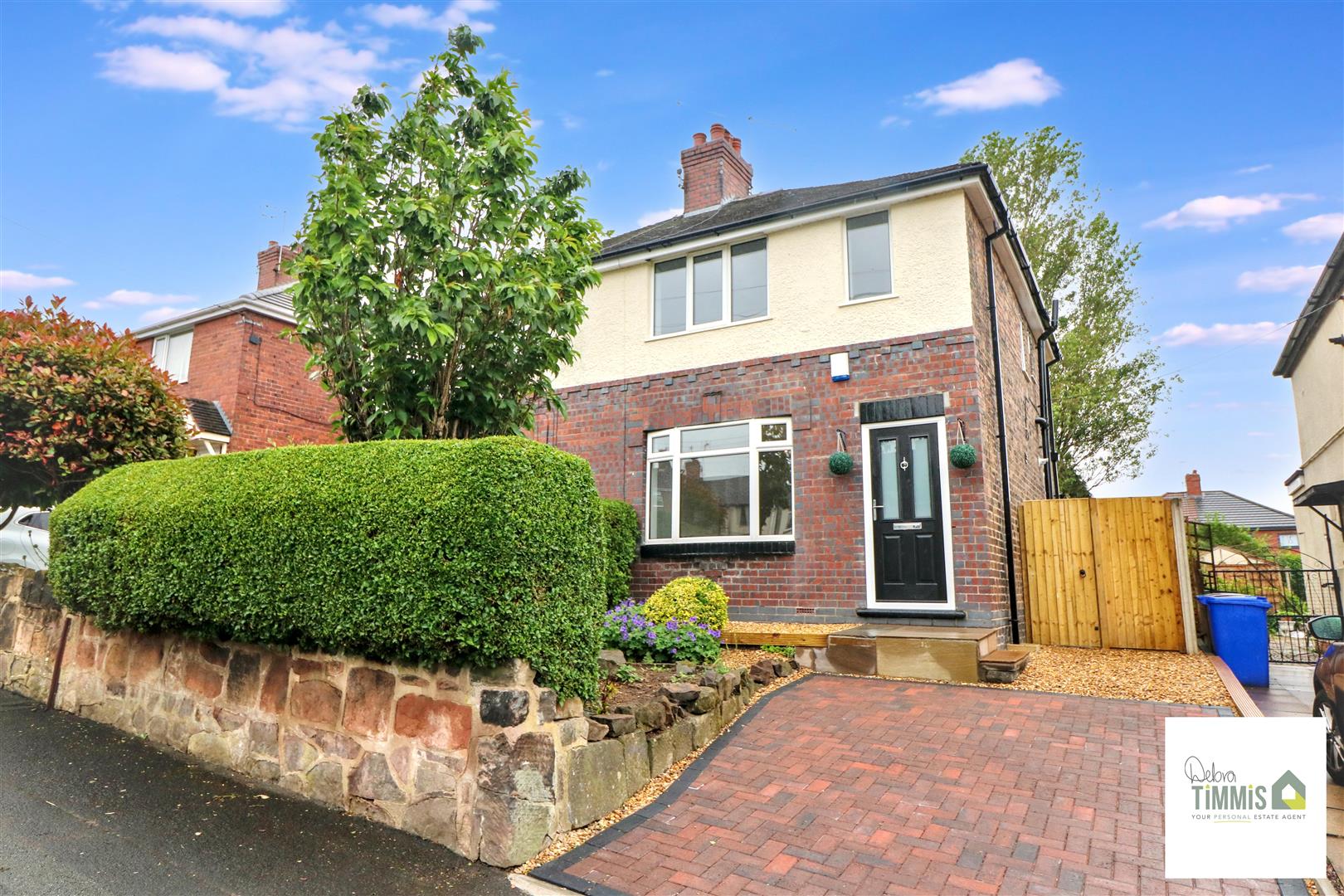2 bed property in Milton Road, Stoke-On-Trent